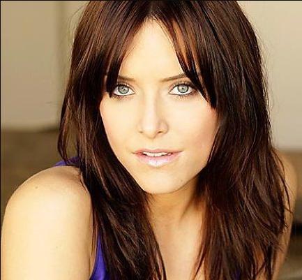 Jenny Mollen Death Fact Check, Birthday & Age | Dead or Kicking