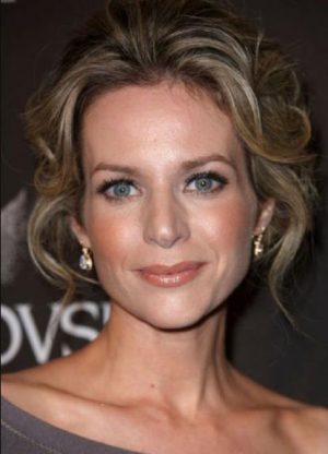 Jessalyn Gilsig Death Fact Check, Birthday & Age | Dead or Kicking