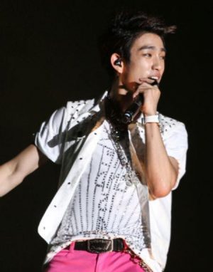 Jr. (singer)
