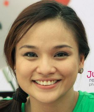 Julia Clarete Death Fact Check, Birthday & Age | Dead or Kicking
