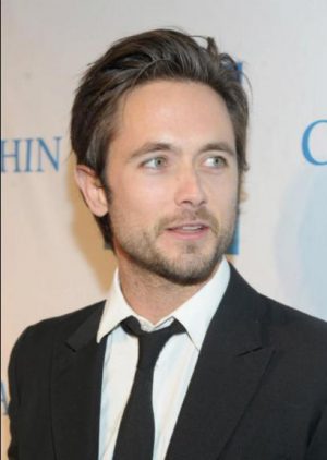 Justin Chatwin in war of the worlds