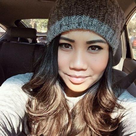 Katie Drysen Death Fact Check, Birthday & Age | Dead or Kicking