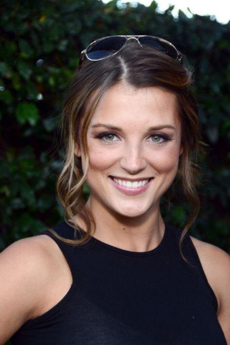 Katrina Norman Death Fact Check, Birthday & Age | Dead or Kicking