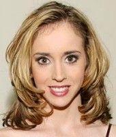 Kelly Wells Death Fact Check, Birthday & Age | Dead or Kicking
