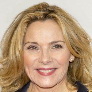 Kim Cattrall Death Fact Check, Birthday & Age | Dead or Kicking
