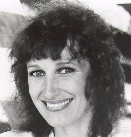 Laurie Walters Death Fact Check, Birthday & Age | Dead or Kicking