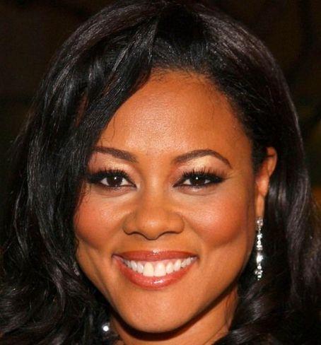 Lela Rochon Death Fact Check, Birthday & Age | Dead or Kicking