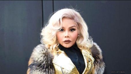 Lil' Kim Death Fact Check, Birthday & Age | Dead or Kicking