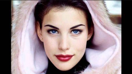 Liv Tyler Death Fact Check, Birthday & Age | Dead or Kicking