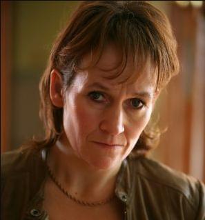 Lorraine Ashbourne Death Fact Check, Birthday & Age Dead or Kicking