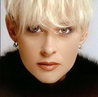 Lorrie Morgan Death Fact Check, Birthday & Age | Dead or Kicking