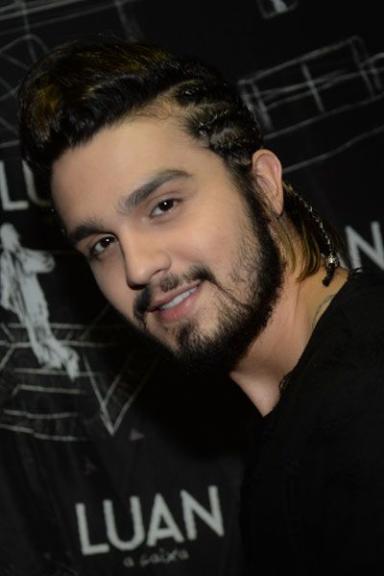 Luan Santana Death Fact Check, Birthday & Age | Dead or Kicking