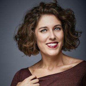 Lucía Álvarez Death Fact Check, Birthday & Age Dead or Kicking