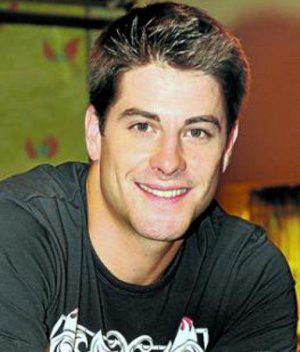 Luis Fernández Death Fact Check, Birthday & Age | Dead or Kicking