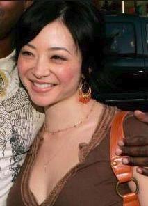 Mandie Taketa Death Fact Check, Birthday & Age | Dead or Kicking