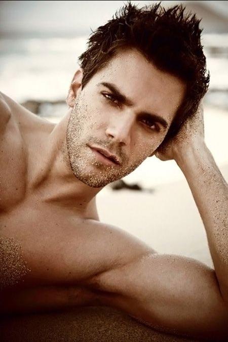 Marc Clotet Death Fact Check, Birthday & Age | Dead or Kicking