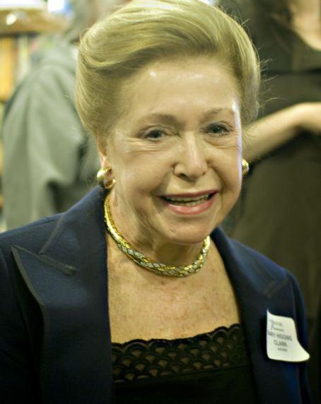 Mary Higgins Clark Death Fact Check, Birthday & Age | Dead or Kicking