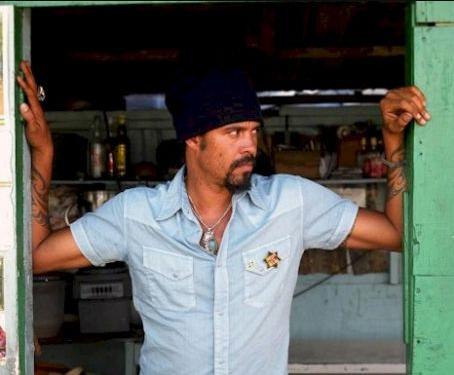 Michael Franti Death Fact Check, Birthday & Age | Dead or Kicking