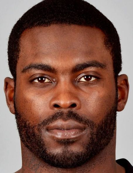 Michael Vick Death Fact Check, Birthday & Age | Dead or Kicking