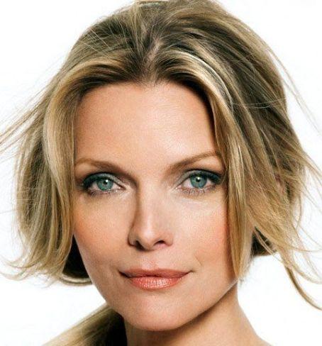 Michelle Pfeiffer Death Fact Check, Birthday & Age | Dead or Kicking