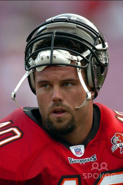 Michael Joseph Alstott #40 - Tampa Bay Buccaneers Fanatical Fan Player  Spotlight