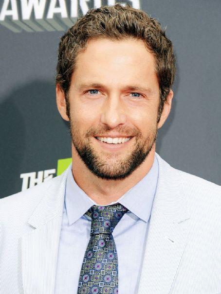 Mike Faiola Death Fact Check, Birthday & Age | Dead or Kicking