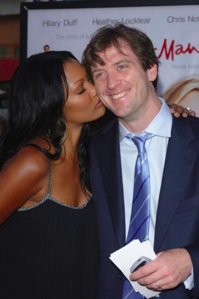 Mike Nilon Death Fact Check, Birthday & Age | Dead or Kicking