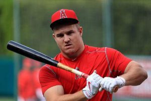 Mike Trout Death Fact Check, Birthday & Age | Dead or Kicking