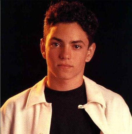 HAPPY 40th BIRTHDAY to MIKE VITAR!! 12 / 21 / 2018 American former