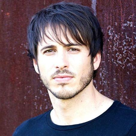 Morgan Evans Death Fact Check, Birthday & Age | Dead or Kicking