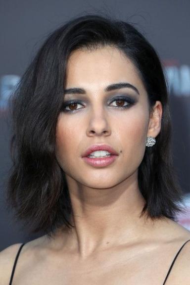 Naomi Scott Death Fact Check, Birthday & Age | Dead Or Kicking