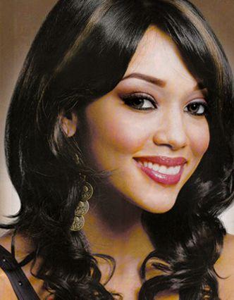 Natasha Bradley Death Fact Check, Birthday & Age Dead or Kicking