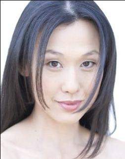 Nicole Bilderback Death Fact Check, Birthday &amp; Age | Dead or Kicking