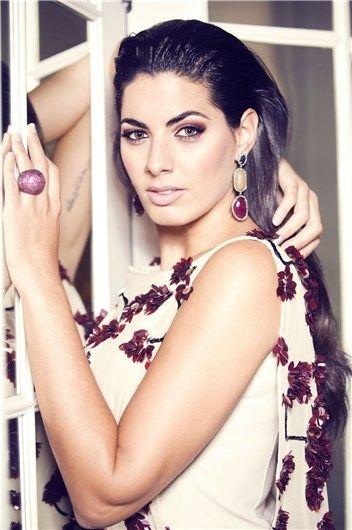 Nya de la Rubia Death Fact Check, Birthday & Age Dead or Kicking