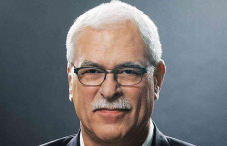 Phil Jackson Death Fact Check, Birthday & Age | Dead or Kicking