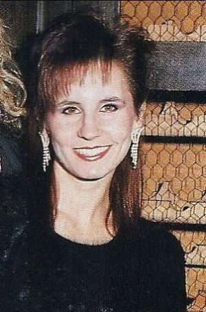 Pia Maiocco Death Fact Check, Birthday & Age | Dead or Kicking