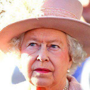 Queen Elizabeth II Death Fact Check, Birthday & Age | Dead ...