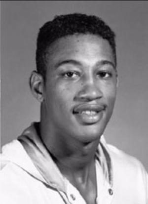 Randy White Death Fact Check, Birthday & Age | Dead or Kicking