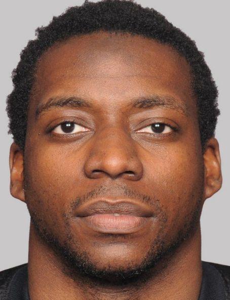 Rashard Mendenhall Death Fact Check, Birthday & Age | Dead or Kicking