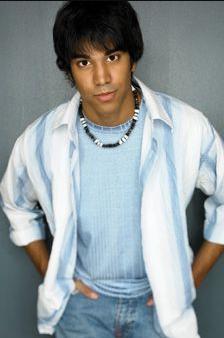 Raymond Ablack Death Fact Check, Birthday & Age | Dead or Kicking