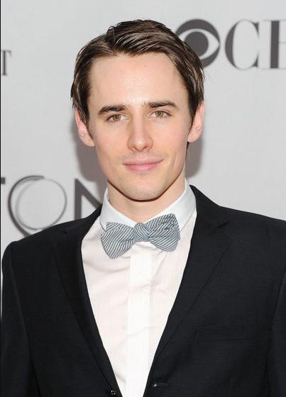 Reeve Carney