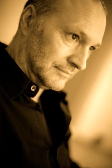 Rob Bailey Death Fact Check, Birthday & Age | Dead or Kicking