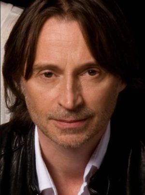 Robert Carlyle Death Fact Check, Birthday & Age | Dead or Kicking