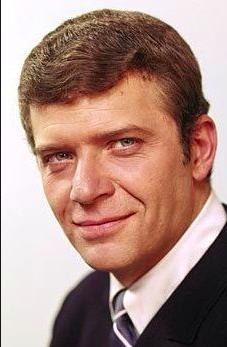 Robert Reed Death Fact Check, Birthday & Date of Death