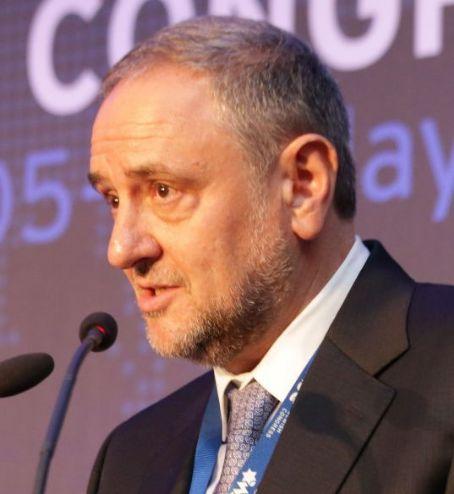 Robert Singer Death Fact Check, Birthday & Age | Dead or Kicking