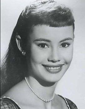 Roberta Shore Death Fact Check, Birthday & Age | Dead or Kicking