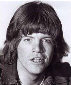 Robin Askwith Death Fact Check, Birthday & Age | Dead or Kicking