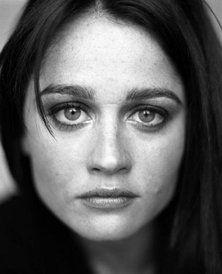 Robin Tunney Death Fact Check Birthday And Age Dead Or Kicking 7539