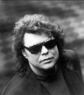 Ronnie Milsap Death Fact Check, Birthday & Age | Dead or Kicking