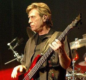 Ross Valory Death Fact Check, Birthday & Age | Dead or Kicking